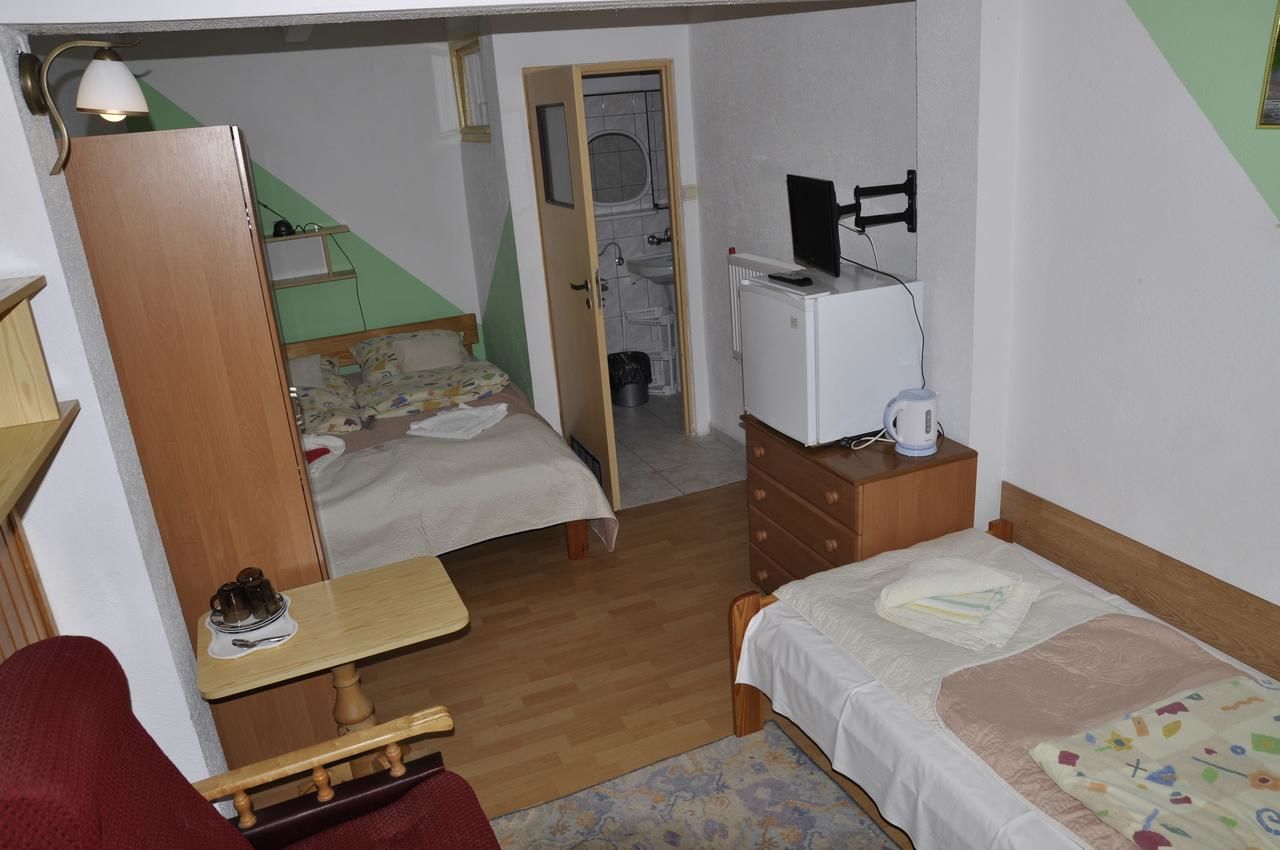 Отели типа «постель и завтрак» Dom wczasowy Maja Дзвижино-40